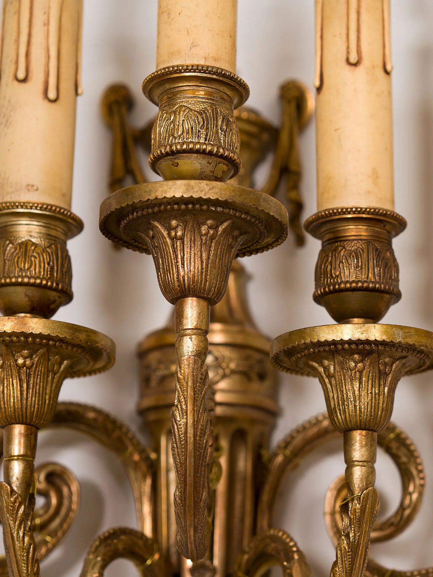 Louis XVI style five‐arm brass wall sconces, mid‐century restoration | Lo-Stile-Italiano