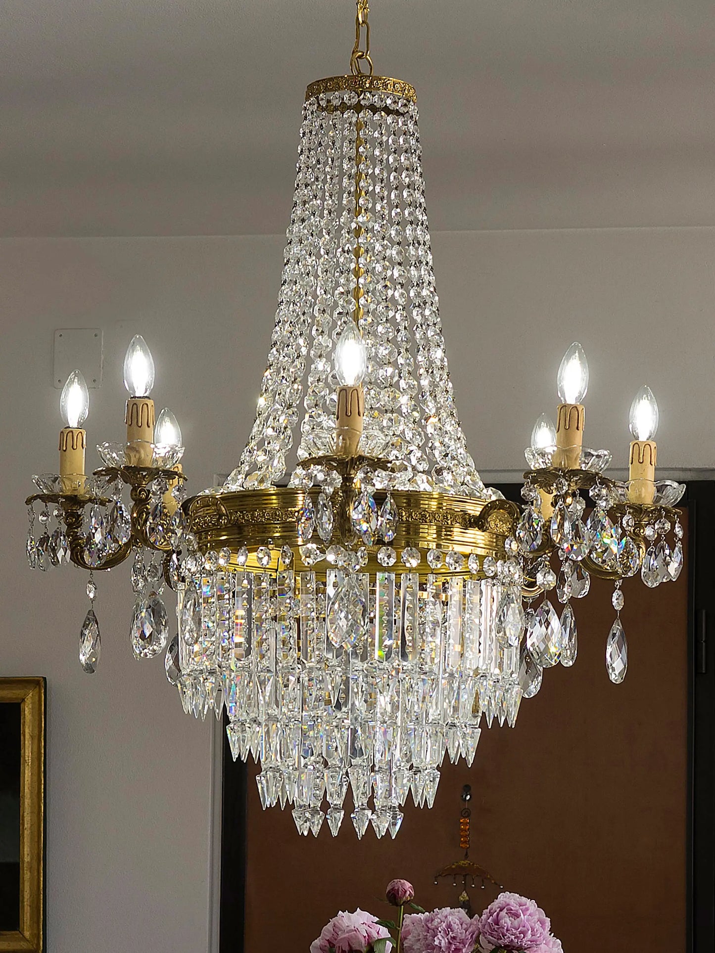 Importante lampadario di cristallo antico per il soggiorno | Lo Stile Italiano