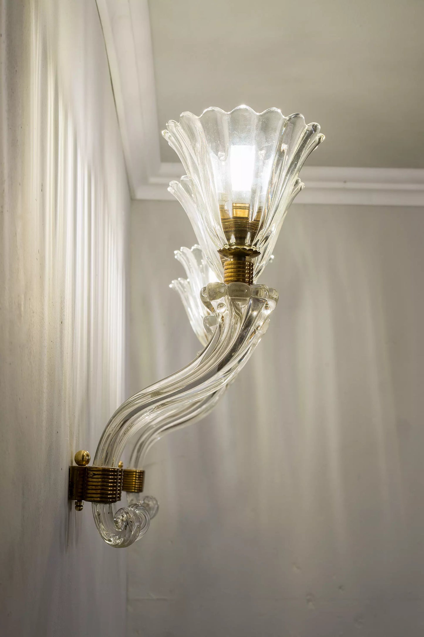 Coppia Lampade da parete Archimede Seguso in vetro di Murano Anni '30 - Lo Stile Italiano