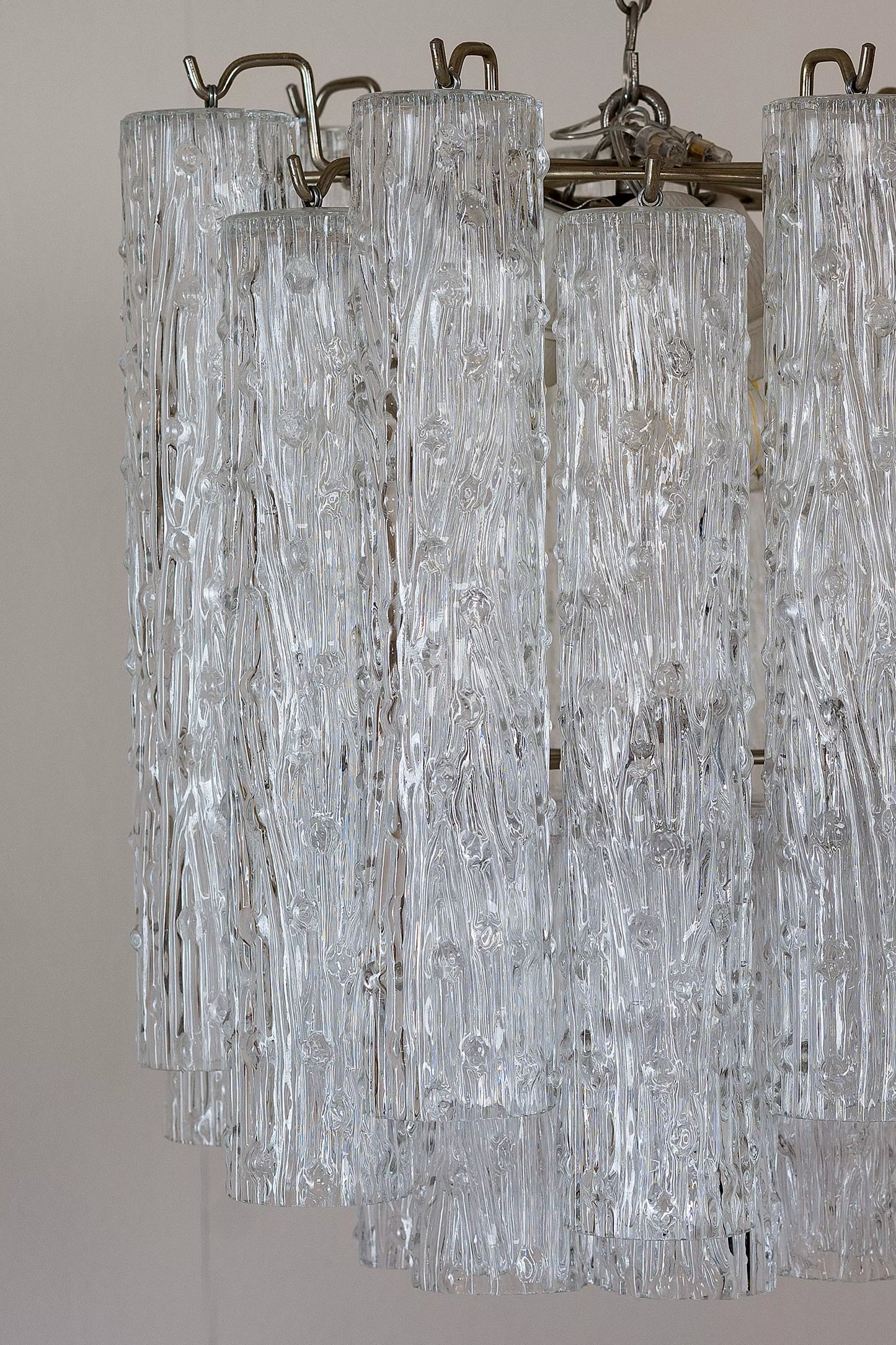 Lampadario vintage in vetro di Murano degli anni '60, modello 'Tronchi’ - Lo Stile Italiano