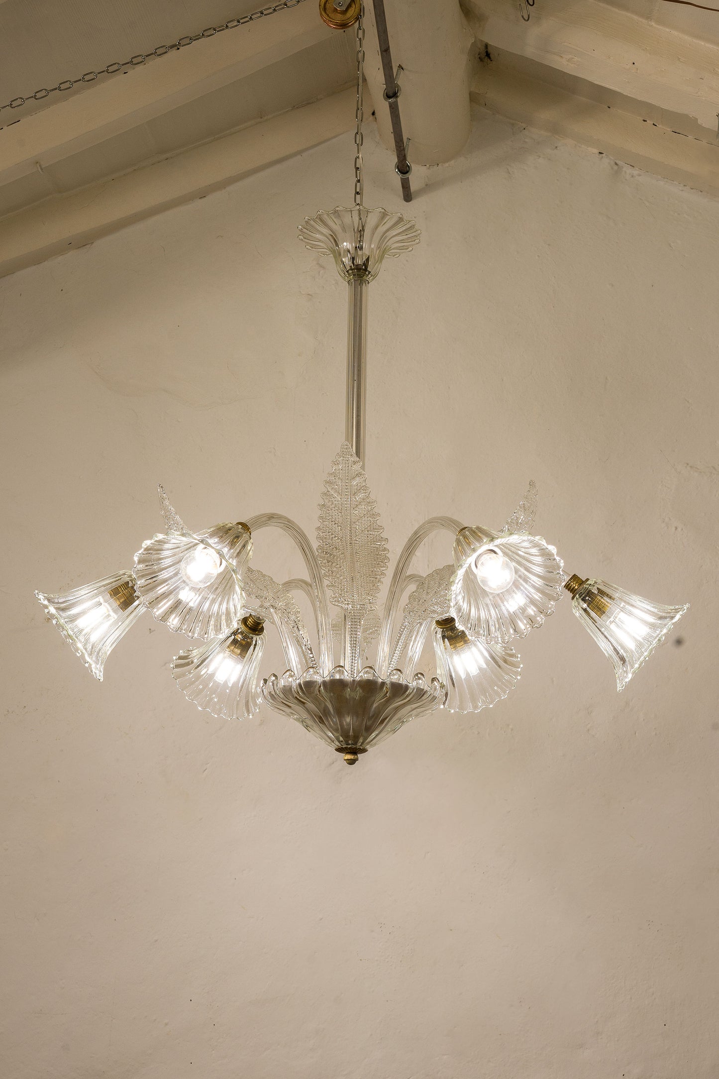 Lampadario in vetro di Murano Ercole Barovier & Toso a 6 luci, anni '40.-Lo Stile Italiano