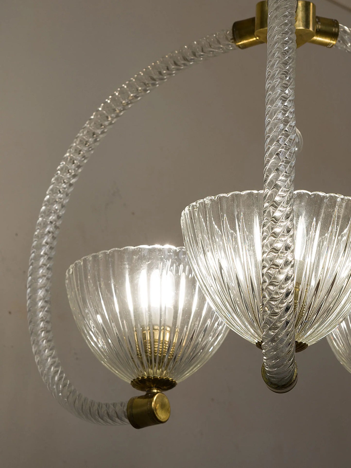 Lampadario Vintage anni '40 in vetro soffiato di Murano a 3 luci | Lo Stile Italian