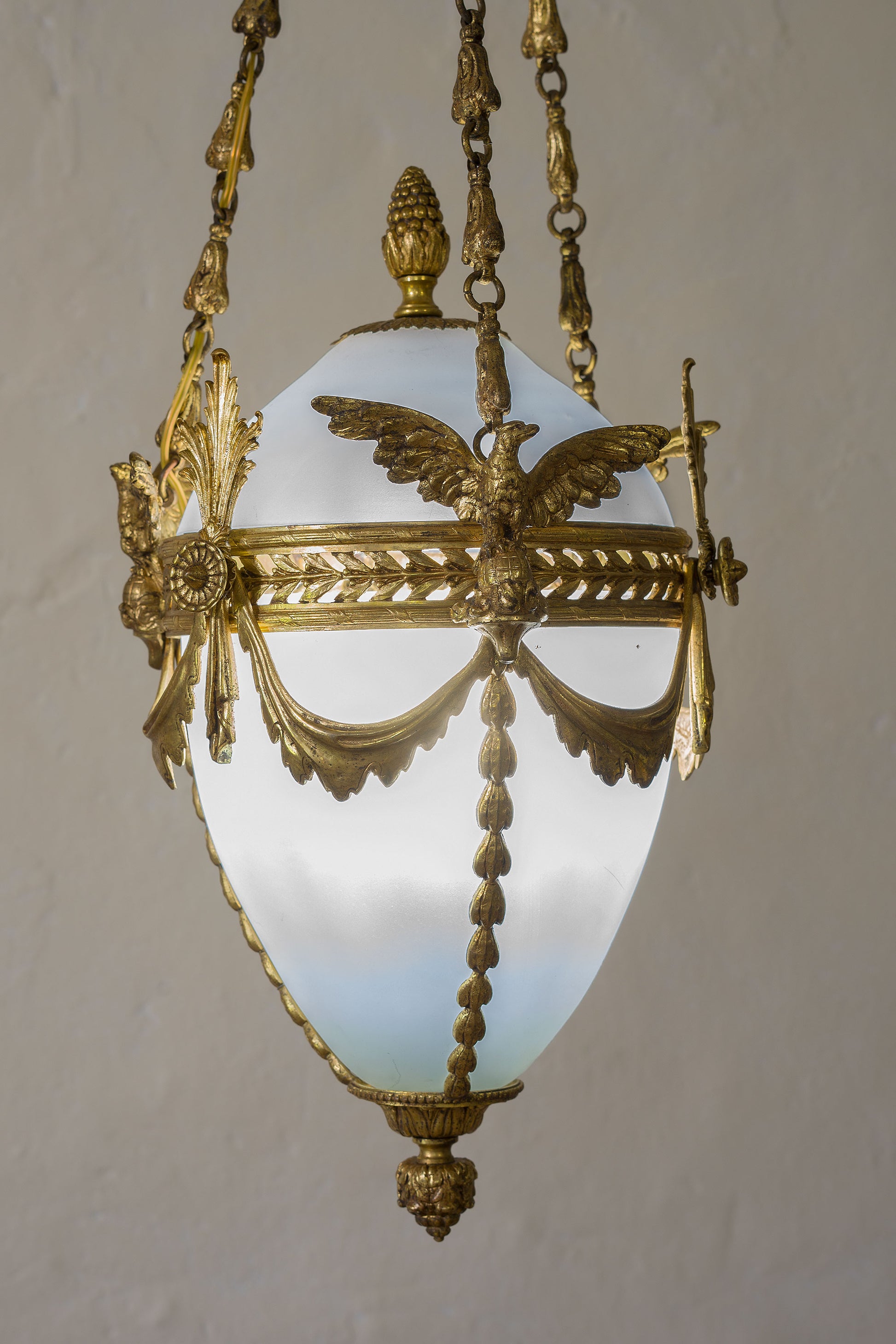 Lampadario Impero con aquile imperiali, festoni, drappi e ghirlande. | Lo Stile Italiano