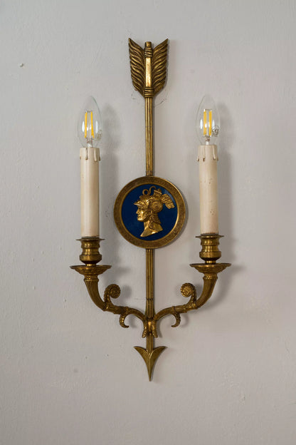 Applique Neoclassica Vintag in stile neoclassico degli anni '40 con medaglione raffigurante Mercurio. | Lo Stile Italiano