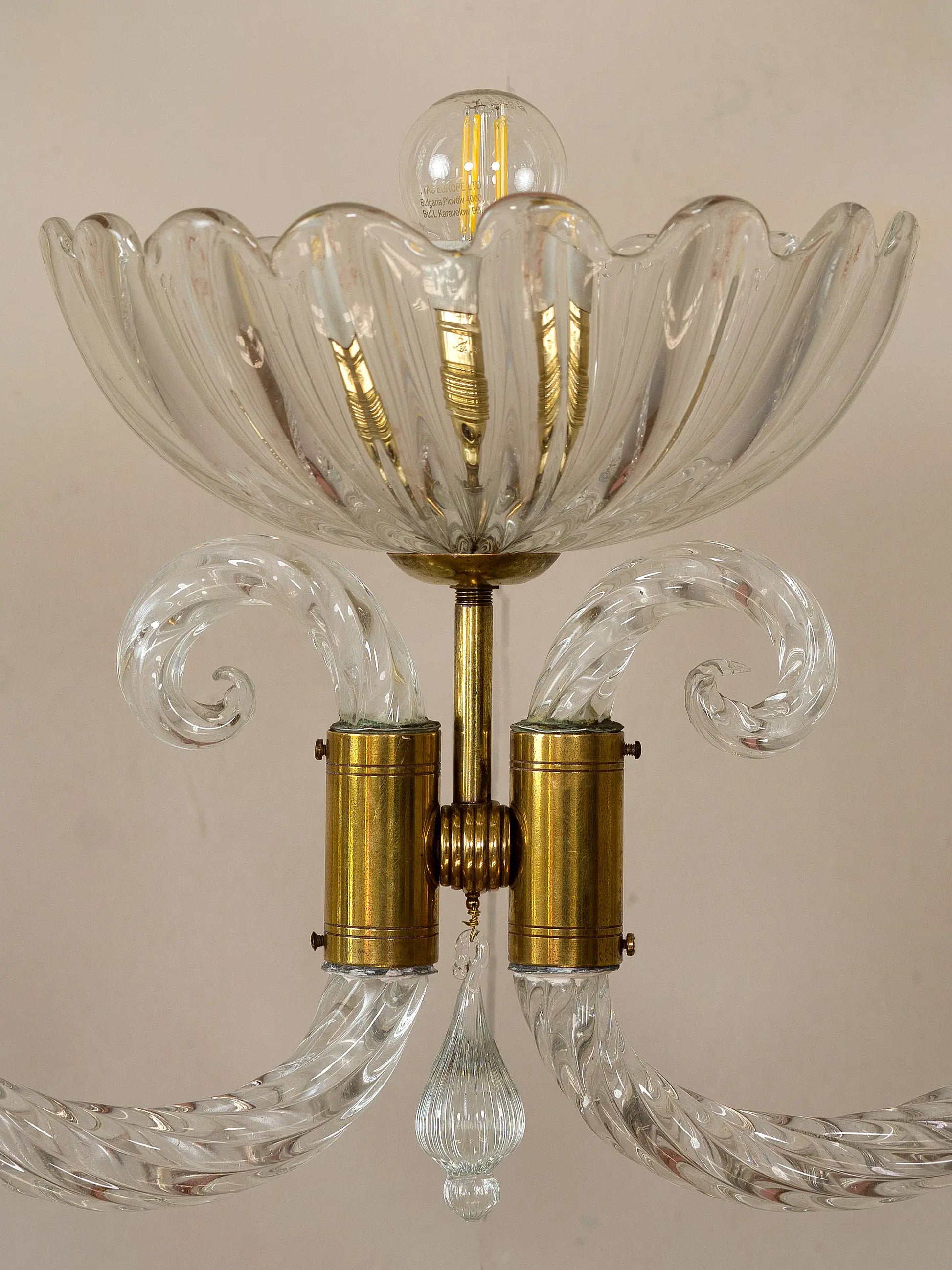 Lampadario Barovier & Toso in vetro soffiato. Barovier & Toso blown glass chandelier. Lustre Barovier & Toso. Barovier-&-Toso-Kronleuchter. Lámpara Barovier & Toso.