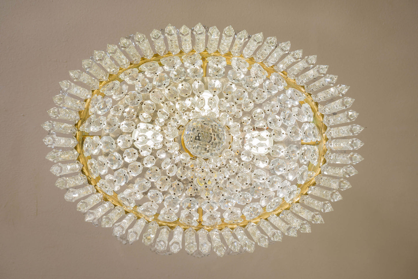 Importante lampadario antico per ristorante.| Lo Stile Italiano