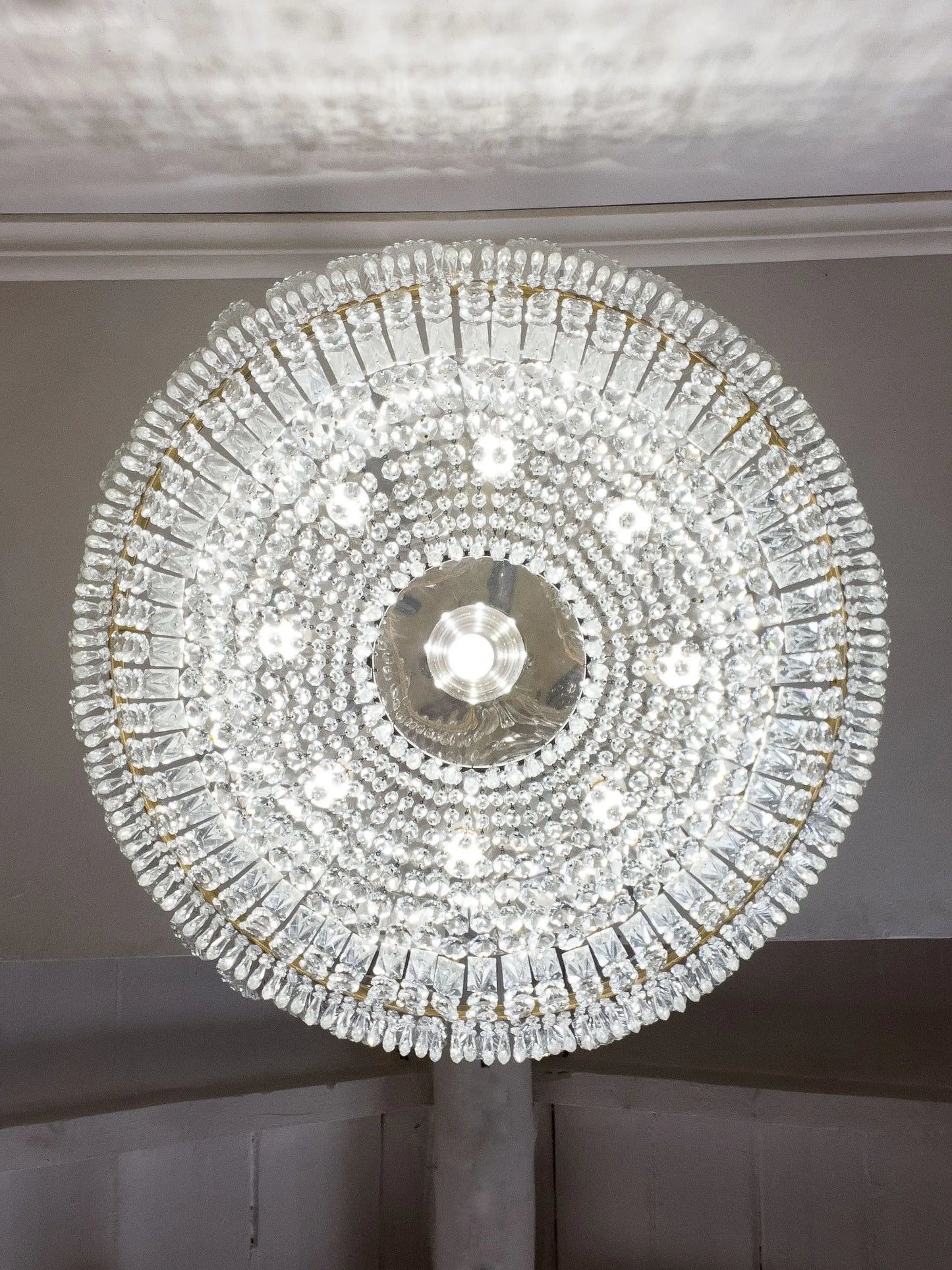 Lampadario a nove luci in stile neoclassico| Lo Stile Italiano