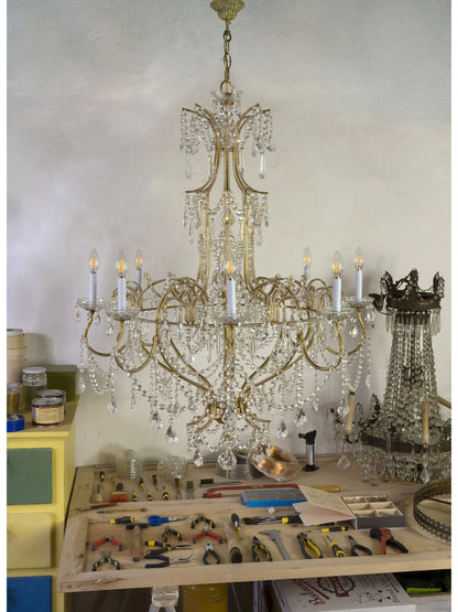 Elegant chandeliers for hotels and restaurants | Lo Stile Italiano