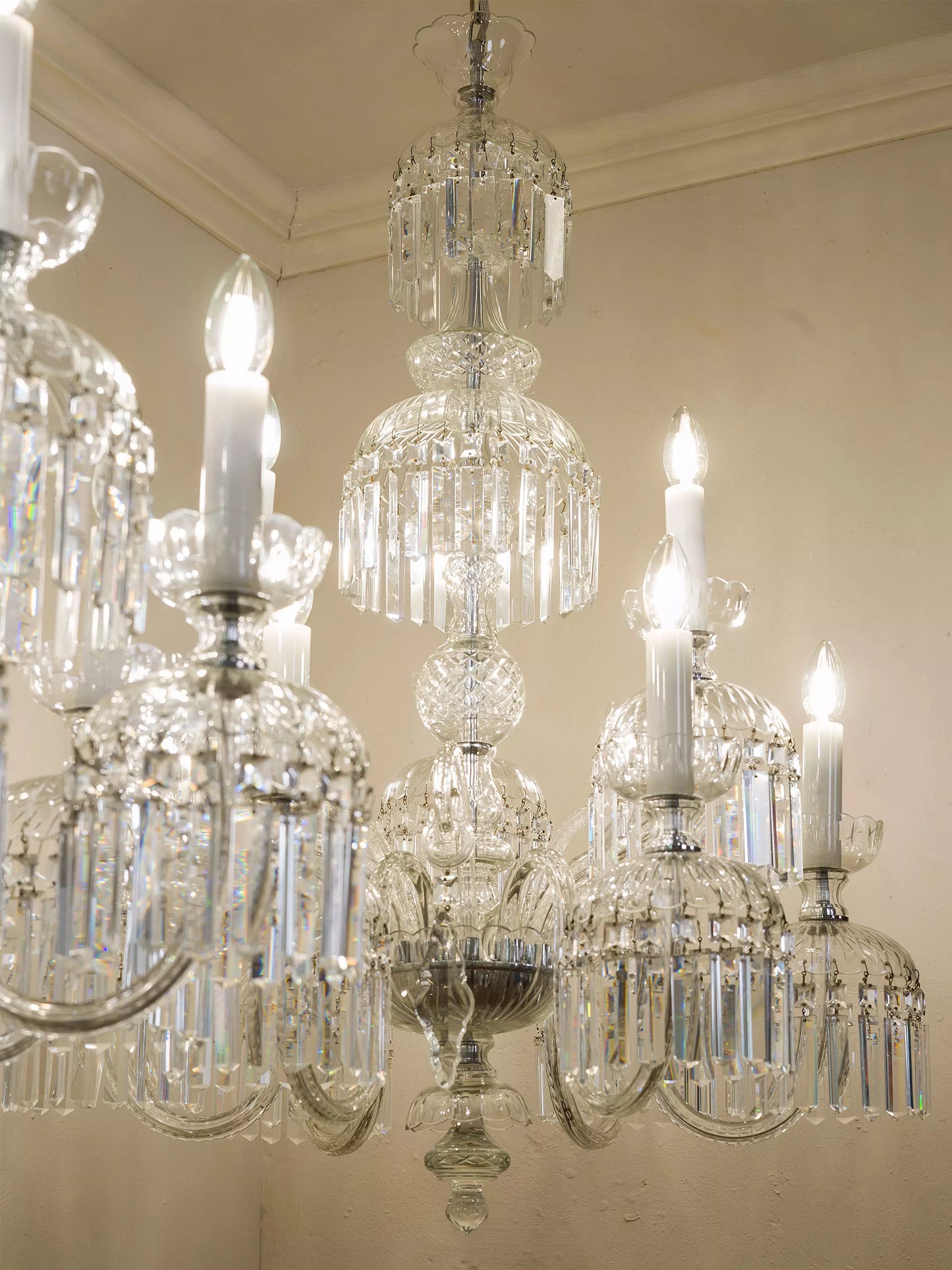 Lampadari con pastorali e placche molate pendenti | Lo Stile Italiano