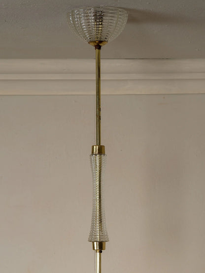 Particolare della coppa in alto e il fregio centrale in vetro soffiato | Lo Stile Italiano