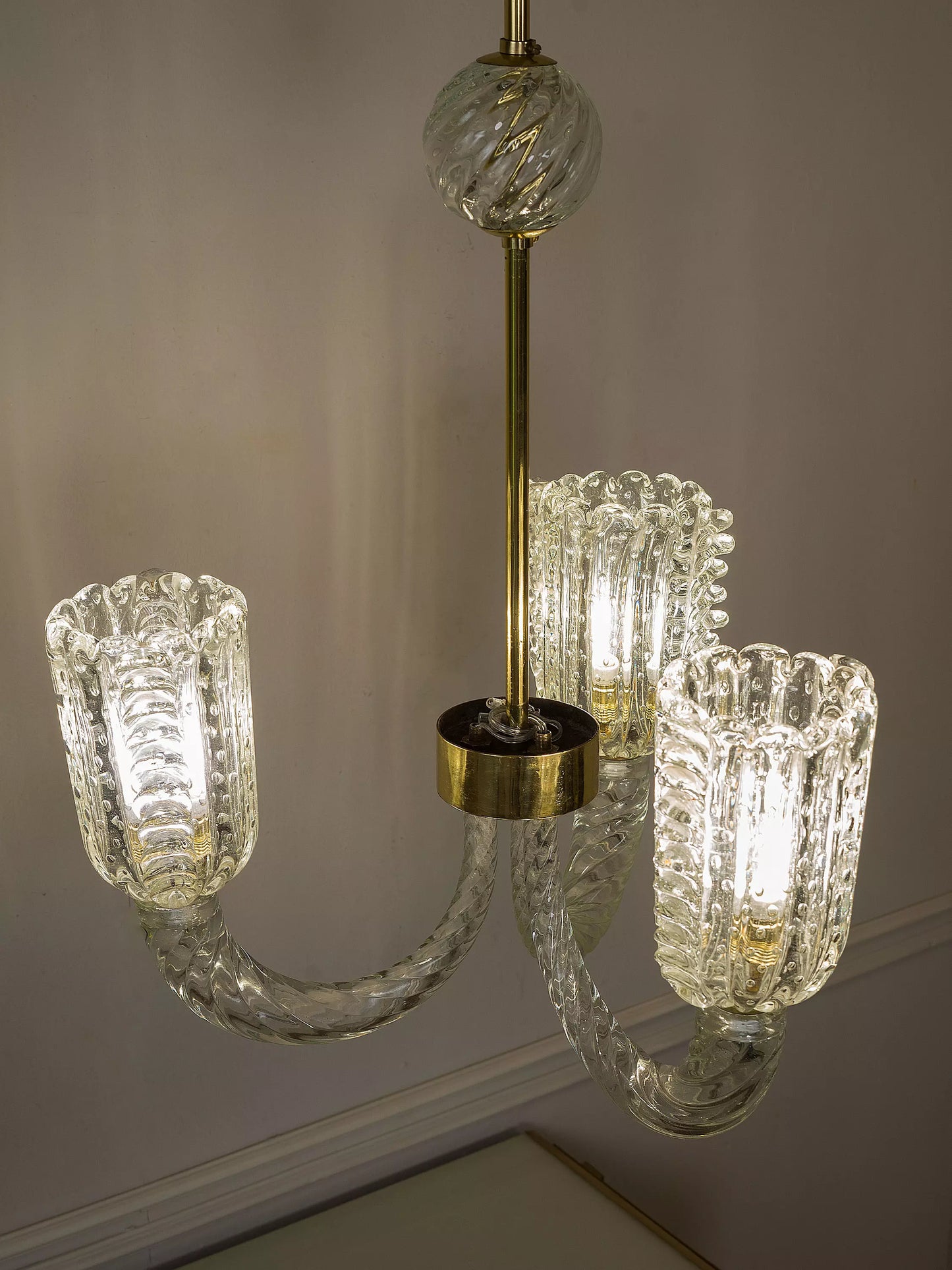 Prezioso lampadario dei primi anni del '900 in stile Art Déco | Lo Stile Italiano