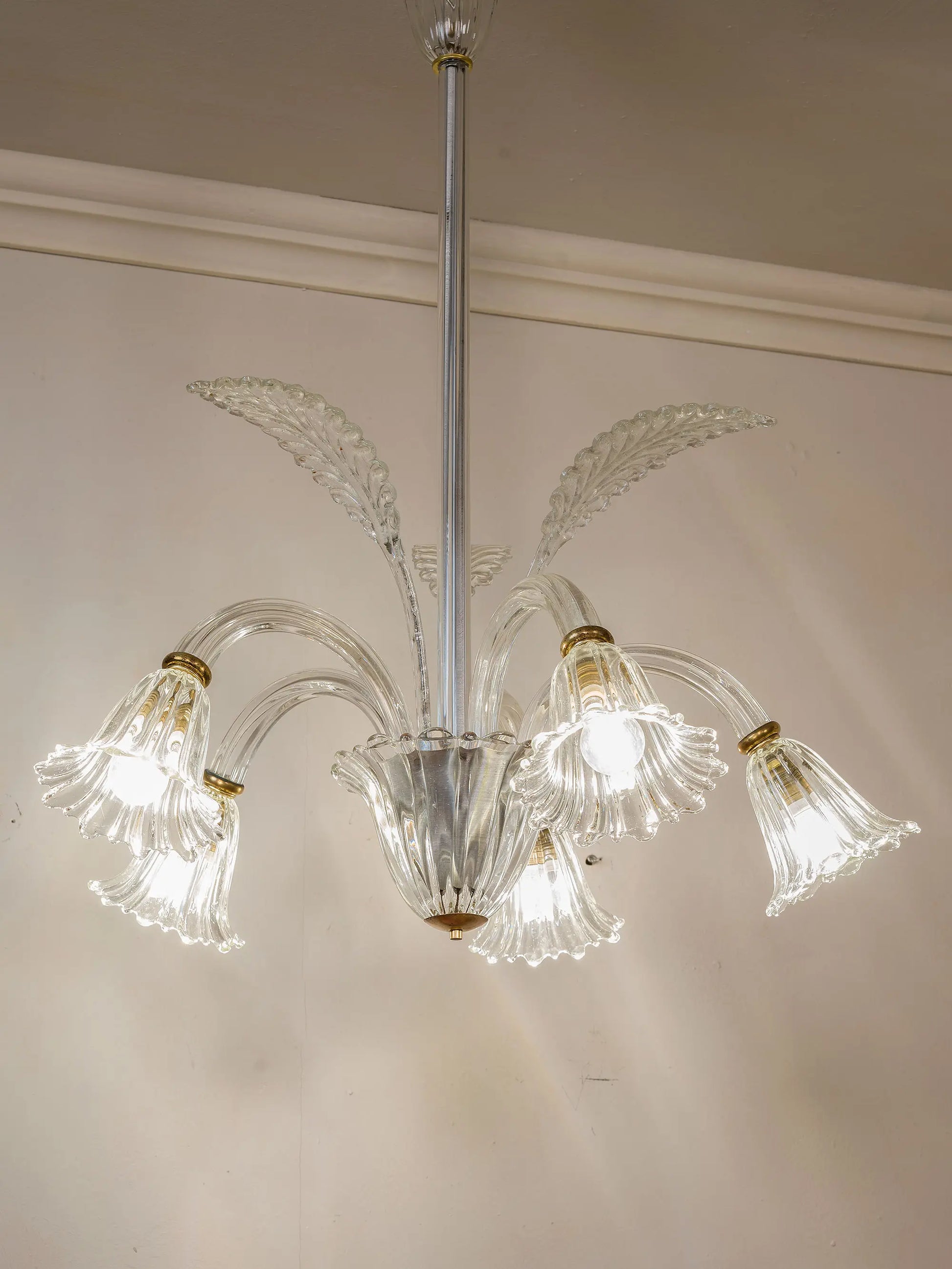 Lampadario da camera in vetro soffiato | Lo Stile Italiano
