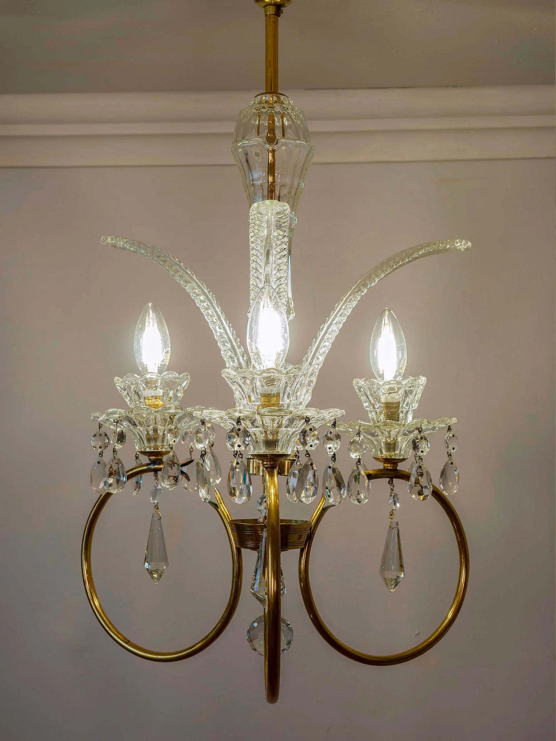 Lampadario antico in cristallo di Boemia.| Lo Stile Italiano
