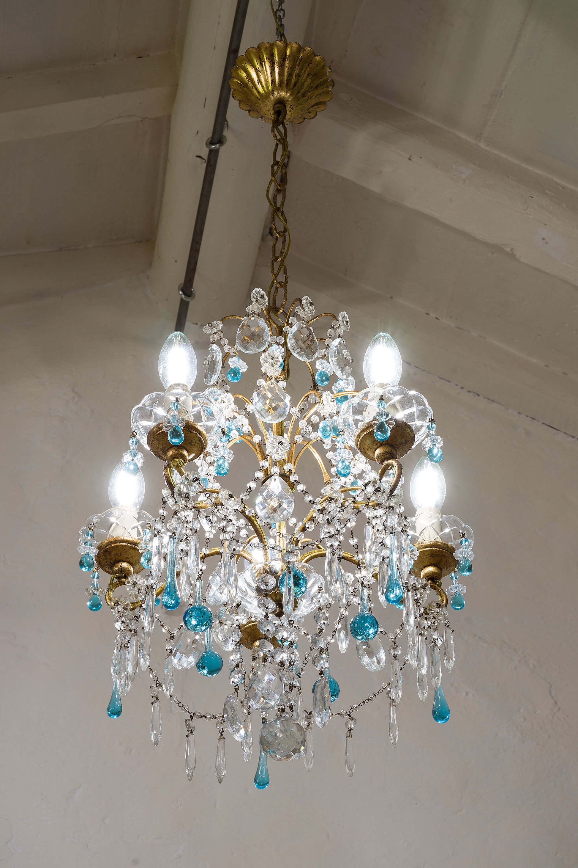 Lampadario antico di cristallo. | Lo Stile Italiano