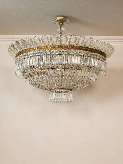 Grande plafoniera in cristallo di Boemia in stile Impero, restaurata artigianalmente. | Lo Stile Italiano