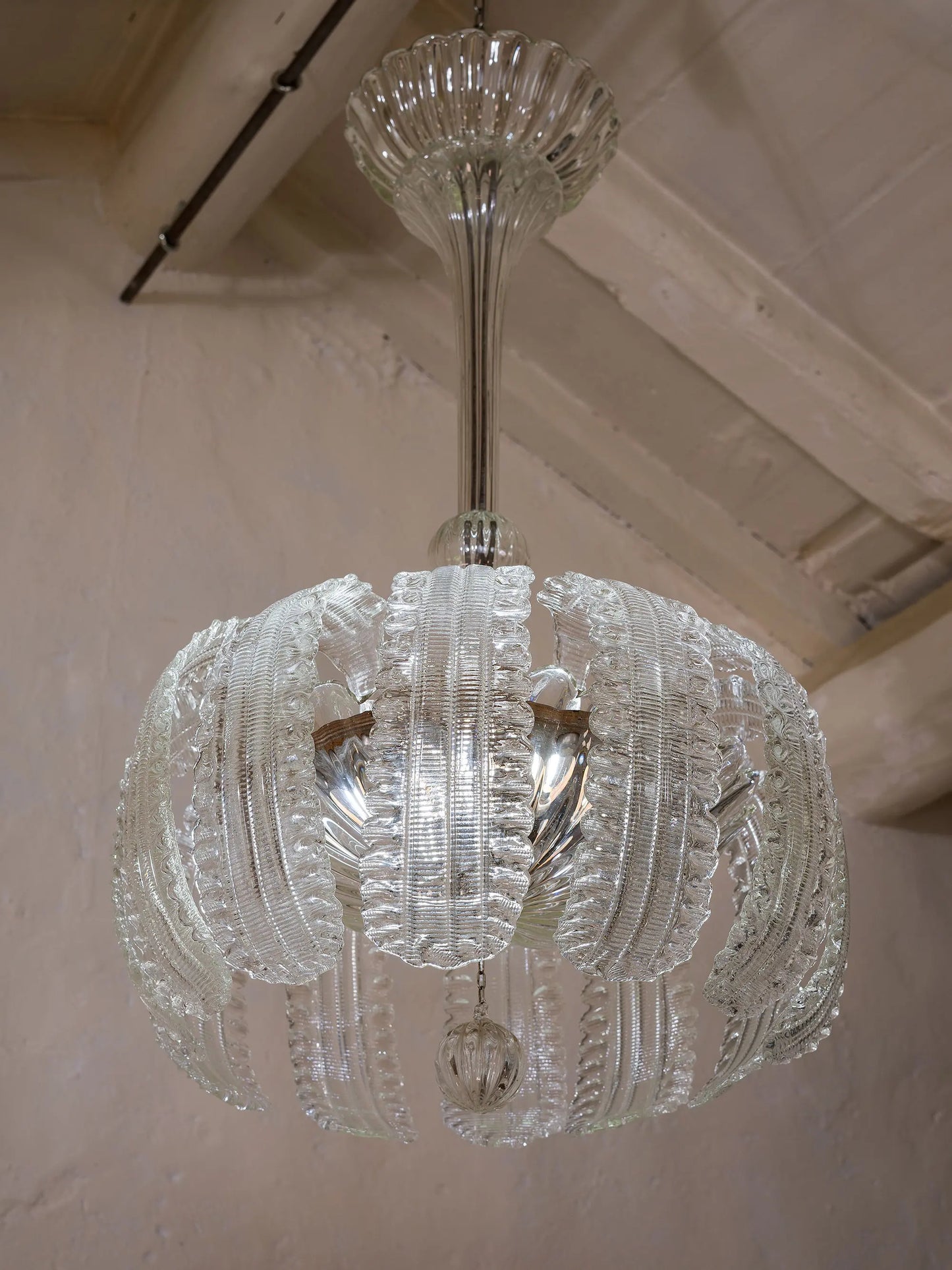 Lampadario in vetro di Murano Barovier & Toso, con 12 grandi foglie | Lo Stile Italiano