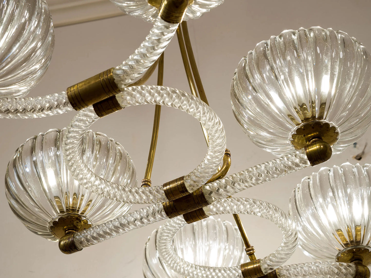 Lampadario Antico di Murano per hotel e ristoranti. | Lo Stile Italiano