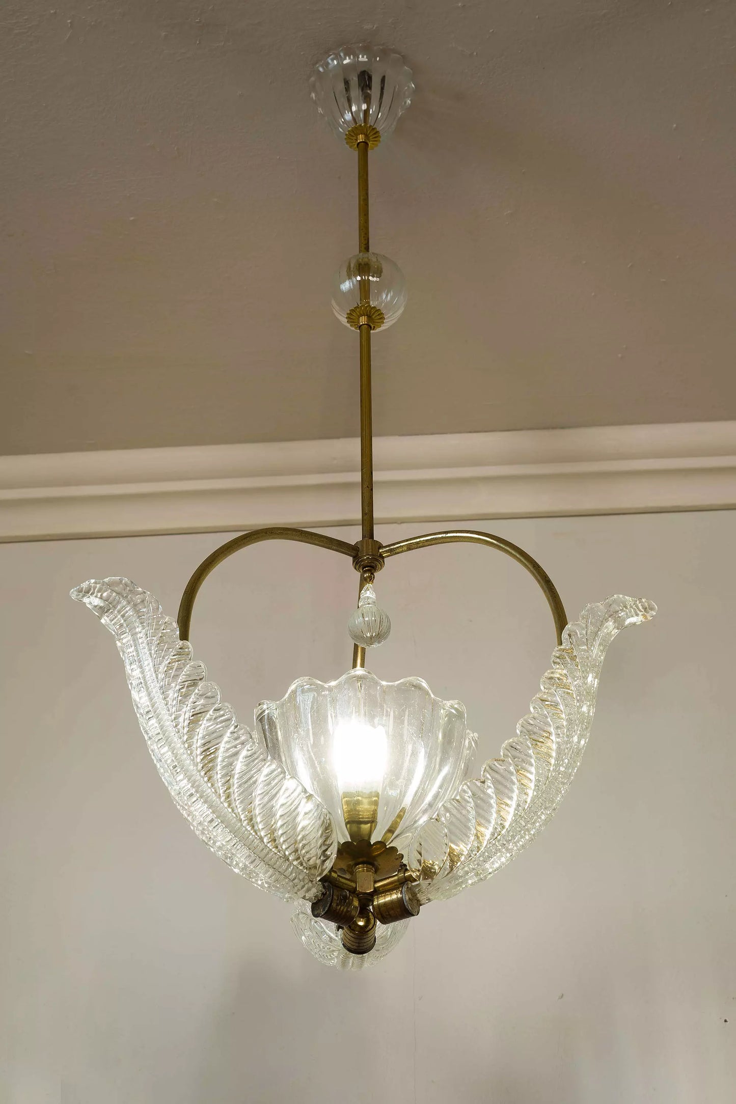 Lampadario con tre foglie|Lo Stile Italiano