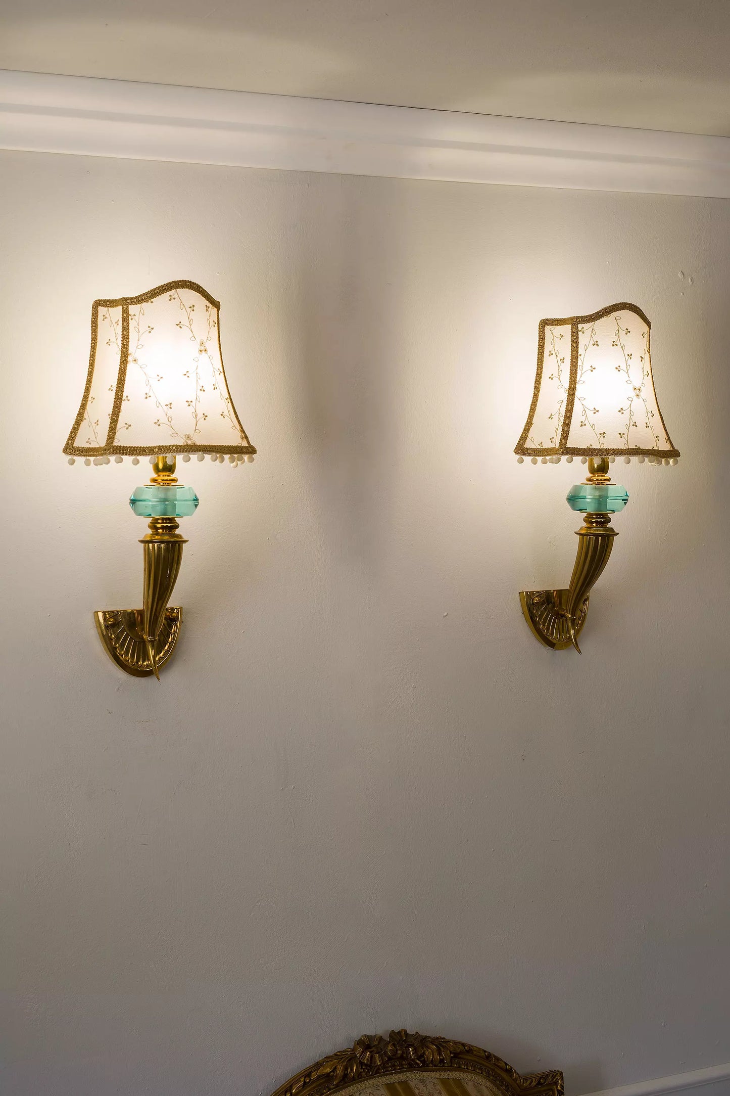 Coppia di applique vintage per soggiorno.| Lo Stile Italiano