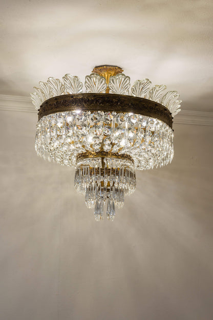 Lampadario da camera di cristallo. | Lo Stile Italiano
