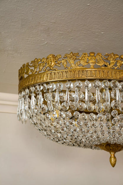 Lampadario retrò di forma ovale a mongolfiera. | Lo Stile Italiano