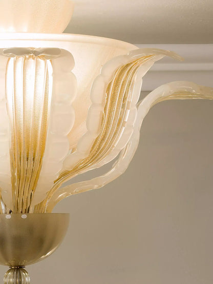 Lampadario monumentale a tre livelli per salone. - Lo Stile Italiano