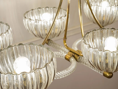 Lampadario Barovier e Toso con grandi coppe in vetro soffiato. | Lo Stile Italiano