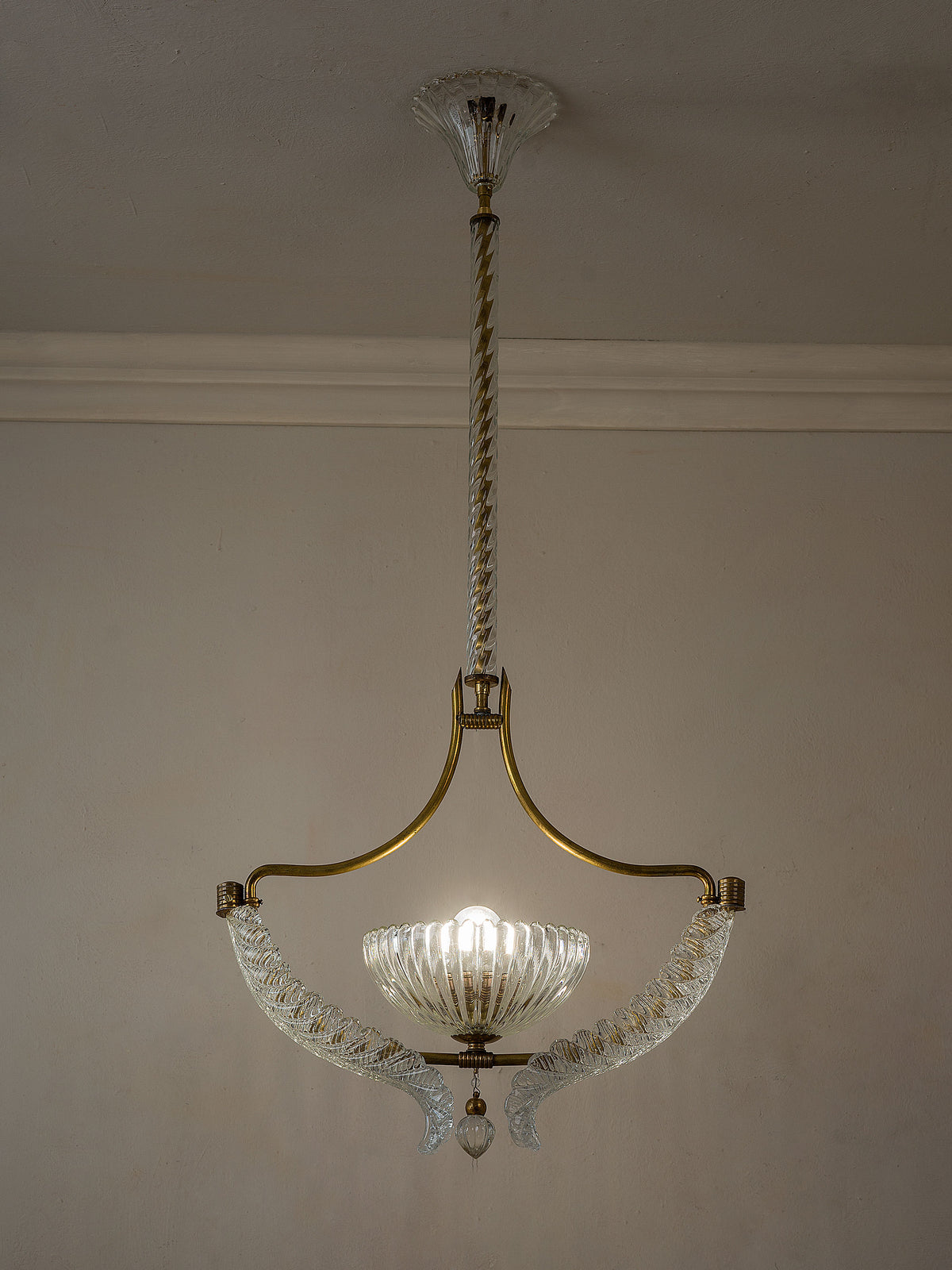 Lampadario in vetro di Murano con grandi foglie decorative | Lo Stile Italiano 