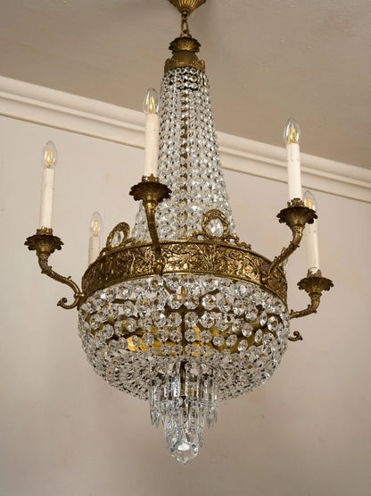 Lampadario antico in stile Impero con fregi ispirai al periodo Neoclassico | Lo Stile Italiano