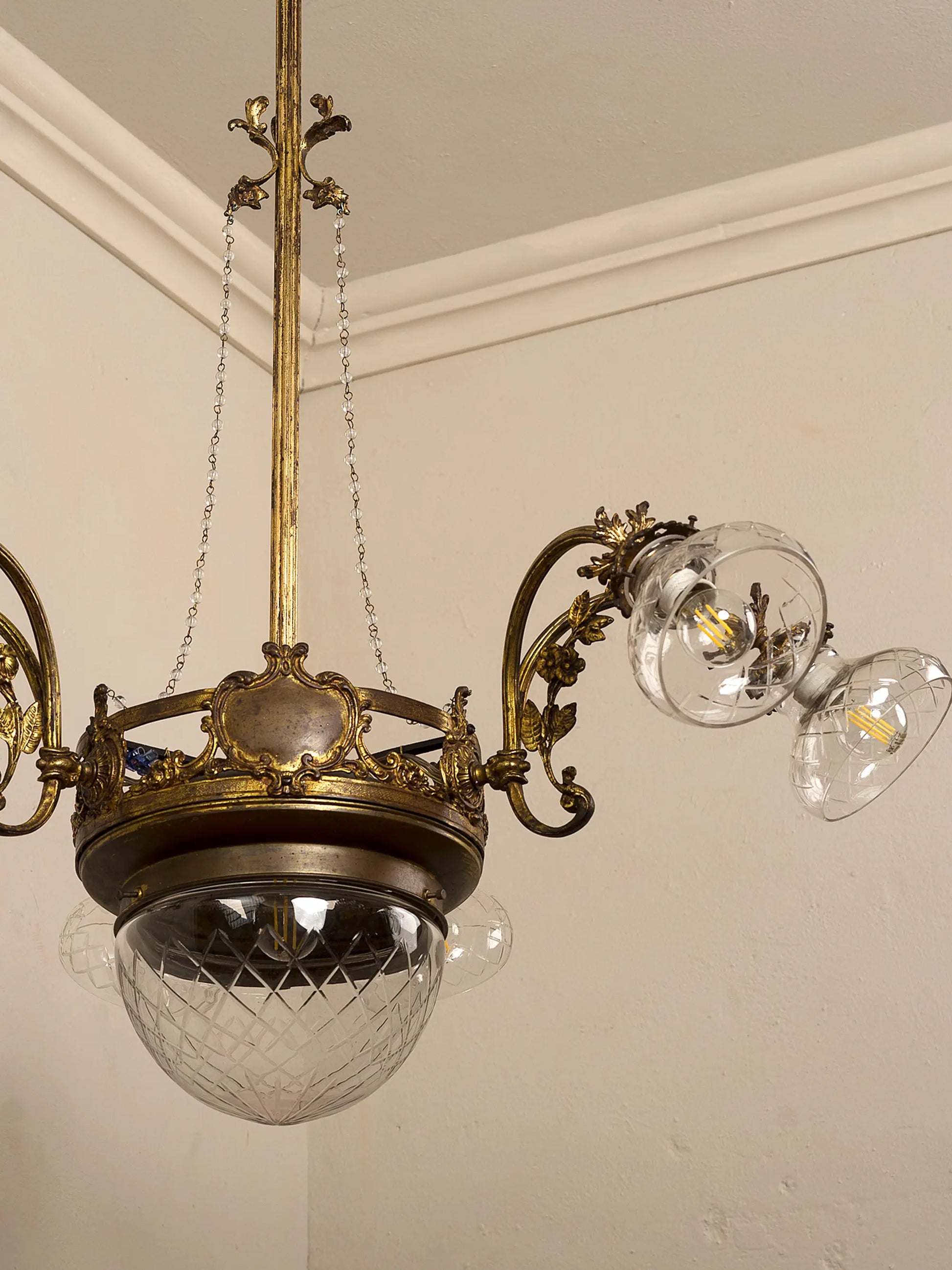 Italian decorative lighting in Liberty style with floral designs and original frosted glass from the first half of the twentieth century. | Lo Stile Italiano