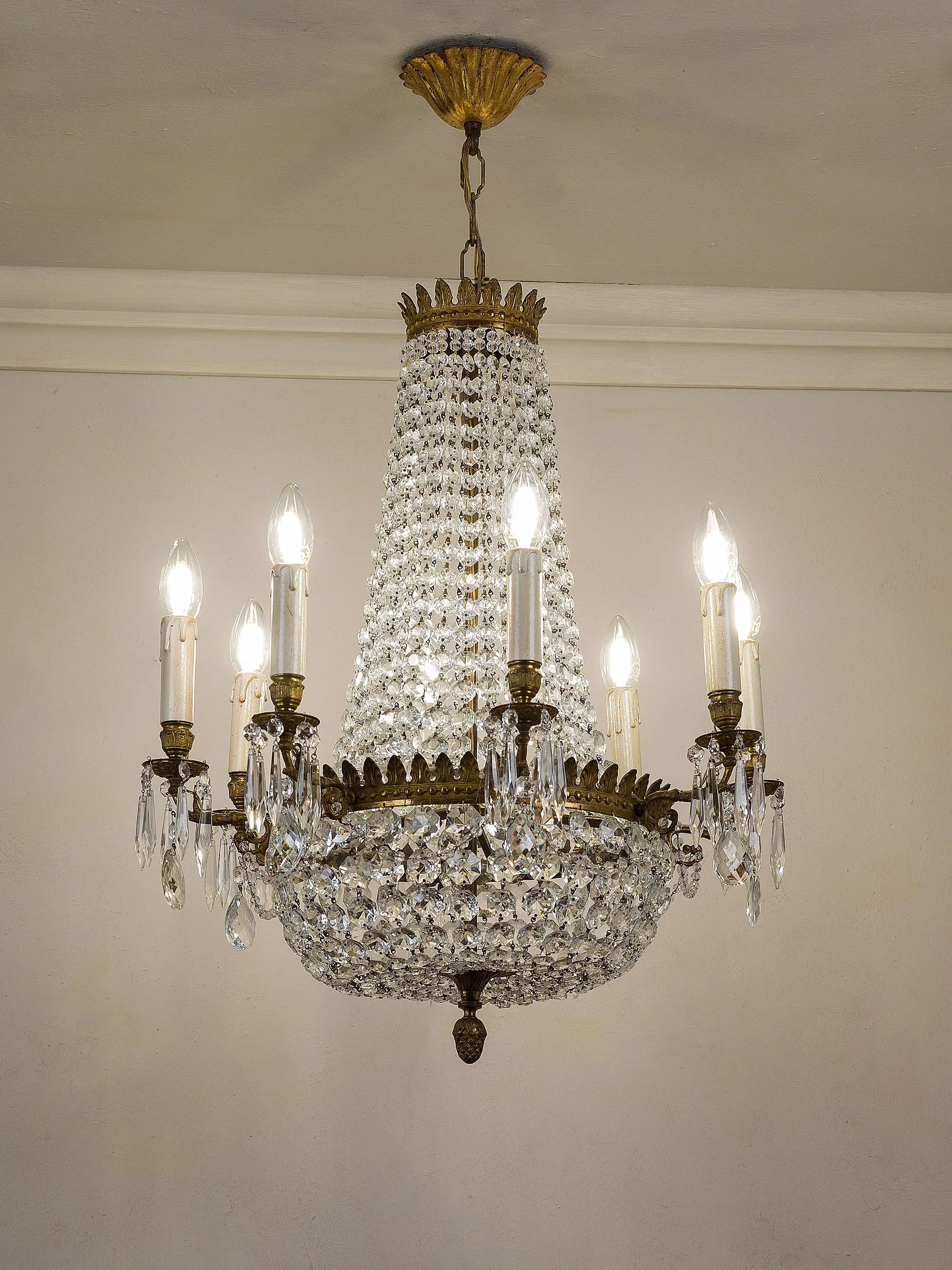 Empire-style balloon chandelier in crystal and brass, Italy 1940s. | Lo Stile Italiano