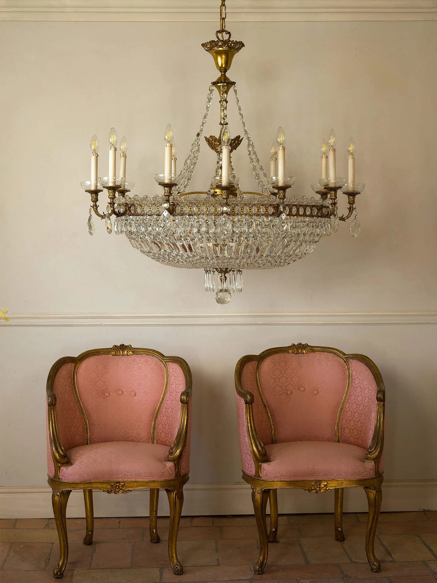 Grande lampadario di lusso a 16 luci | Lo Stile Italiano