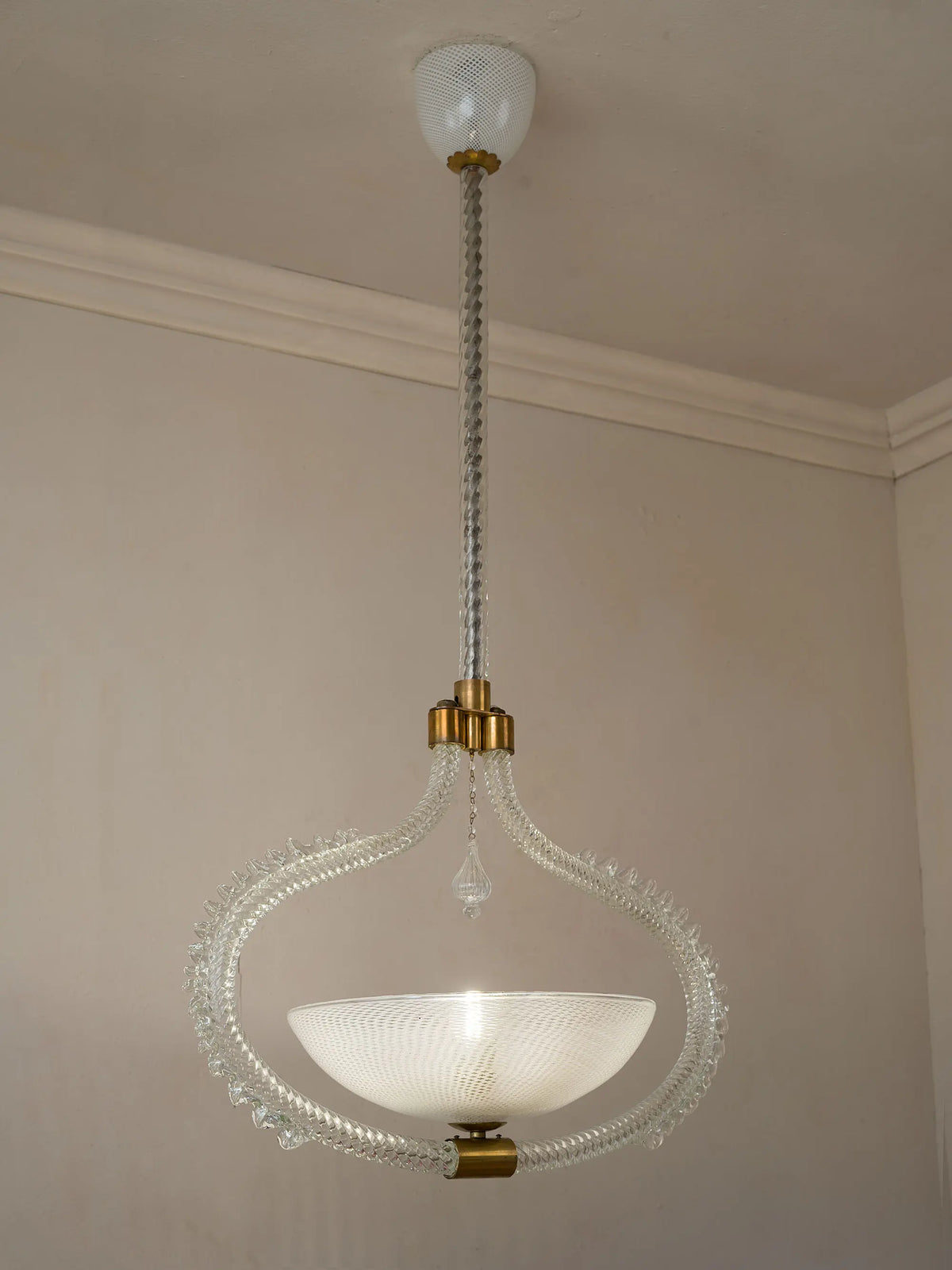 Antico lampadario Barovier & Toso con luce centrale, restaurato | Lo Stile Italiano