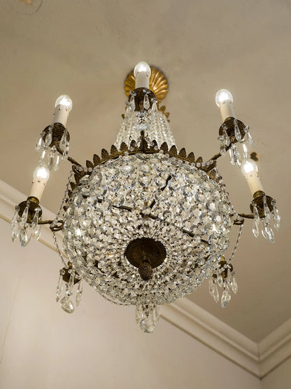 Vintage chandelier in Neoclassical style shaped like a hot air balloon. | Lo Stile Italiano