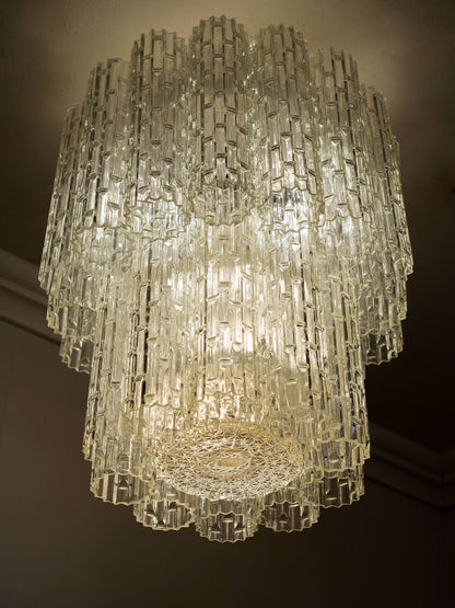 Chandelier with glass diffuser in the Toni Zuccheri-style chandelier for Venini | Lo Stile Italiano