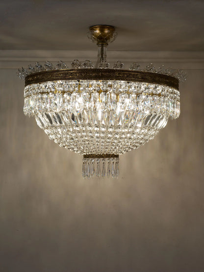 Lampadario a mongolfiera in cristallo di Boemia, plafoniera italiana in ottone cesellato, stile Impero anni '50 | Lo Stile Italiano 
