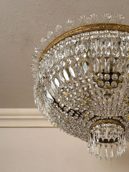 Lampadario italiano anni '50 in cristallo e ottone, plafoniera a mongolfiera completamente restaurata | Lo Stile Italiano 