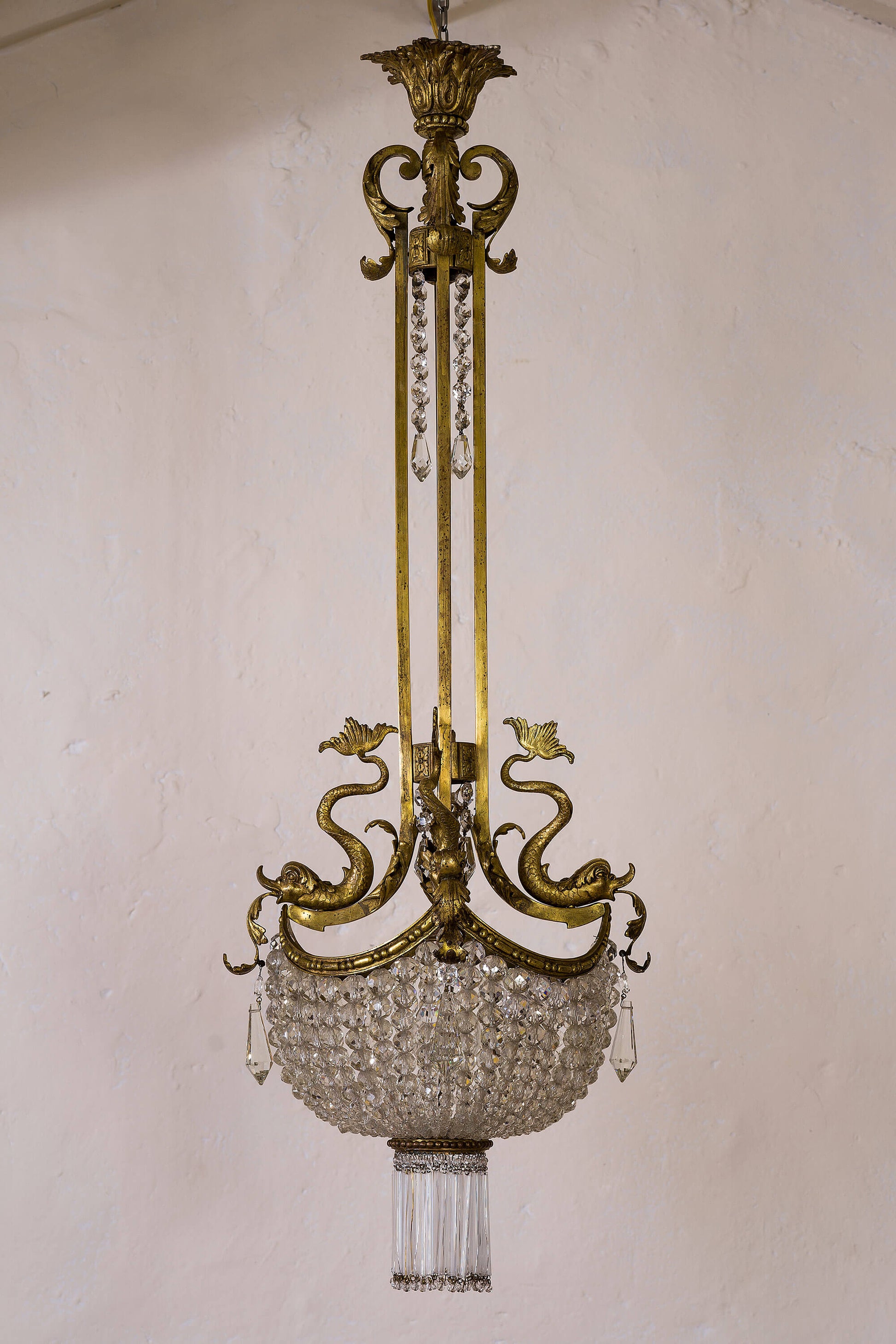 Lampadario antico Art Nouveau in ottone cesellato. | lo Stile Italiano