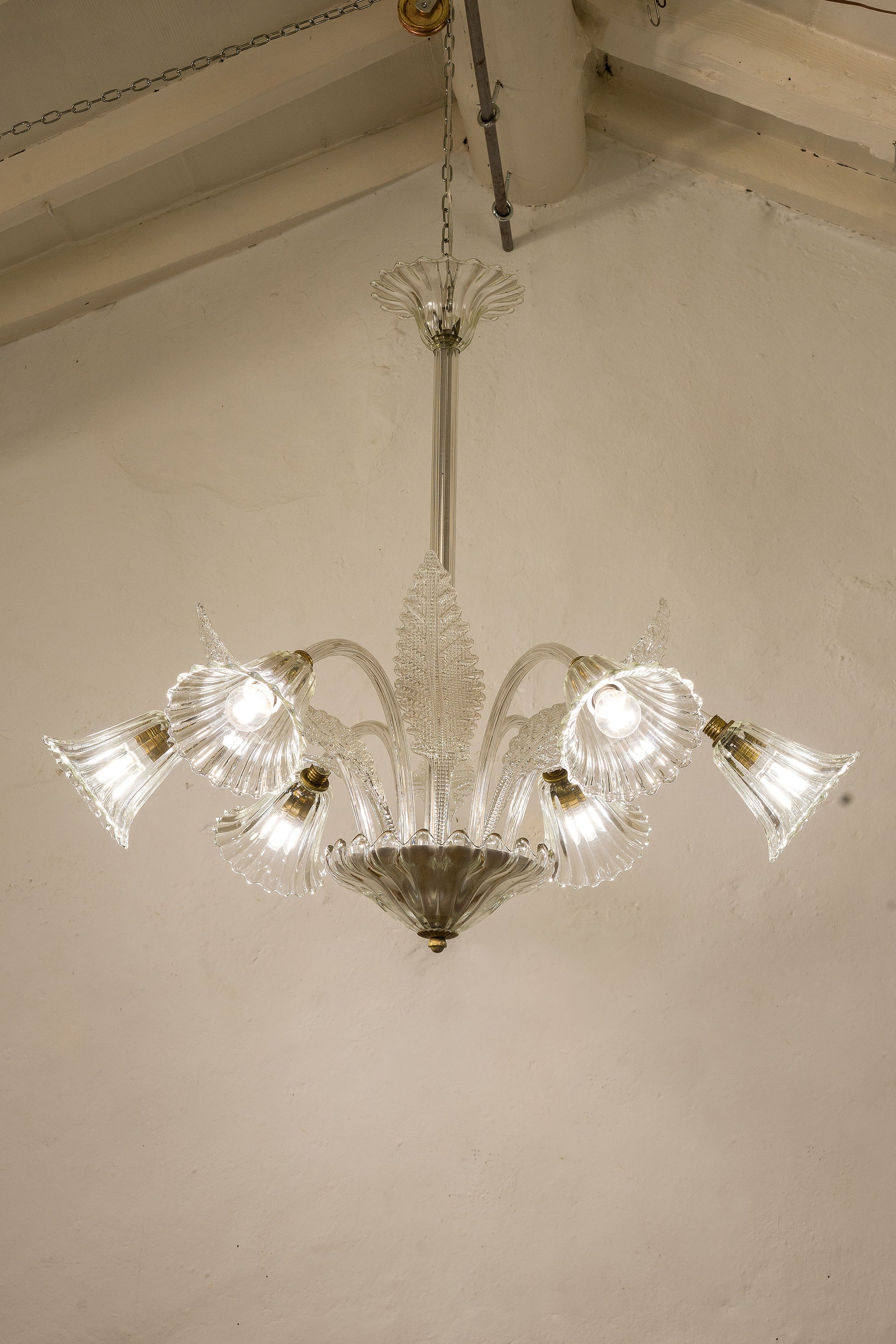 Lampadario in vetro di Murano Ercole Barovier & Toso a 6 luci, anni '40.-Lo Stile Italiano