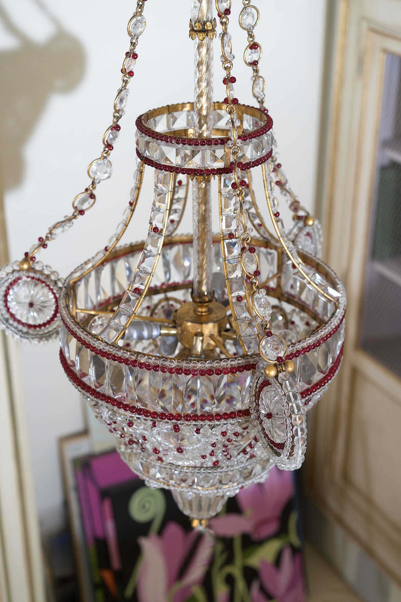 Lampadario a forma di grande mongolfiera-Lo Stile Italiano