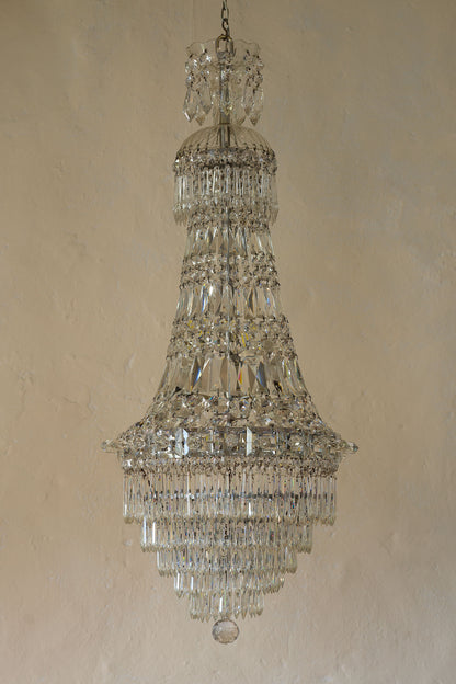 Antico lampadario stile Impero, con gocce in cristallo di Boemia-lo stile Italiano