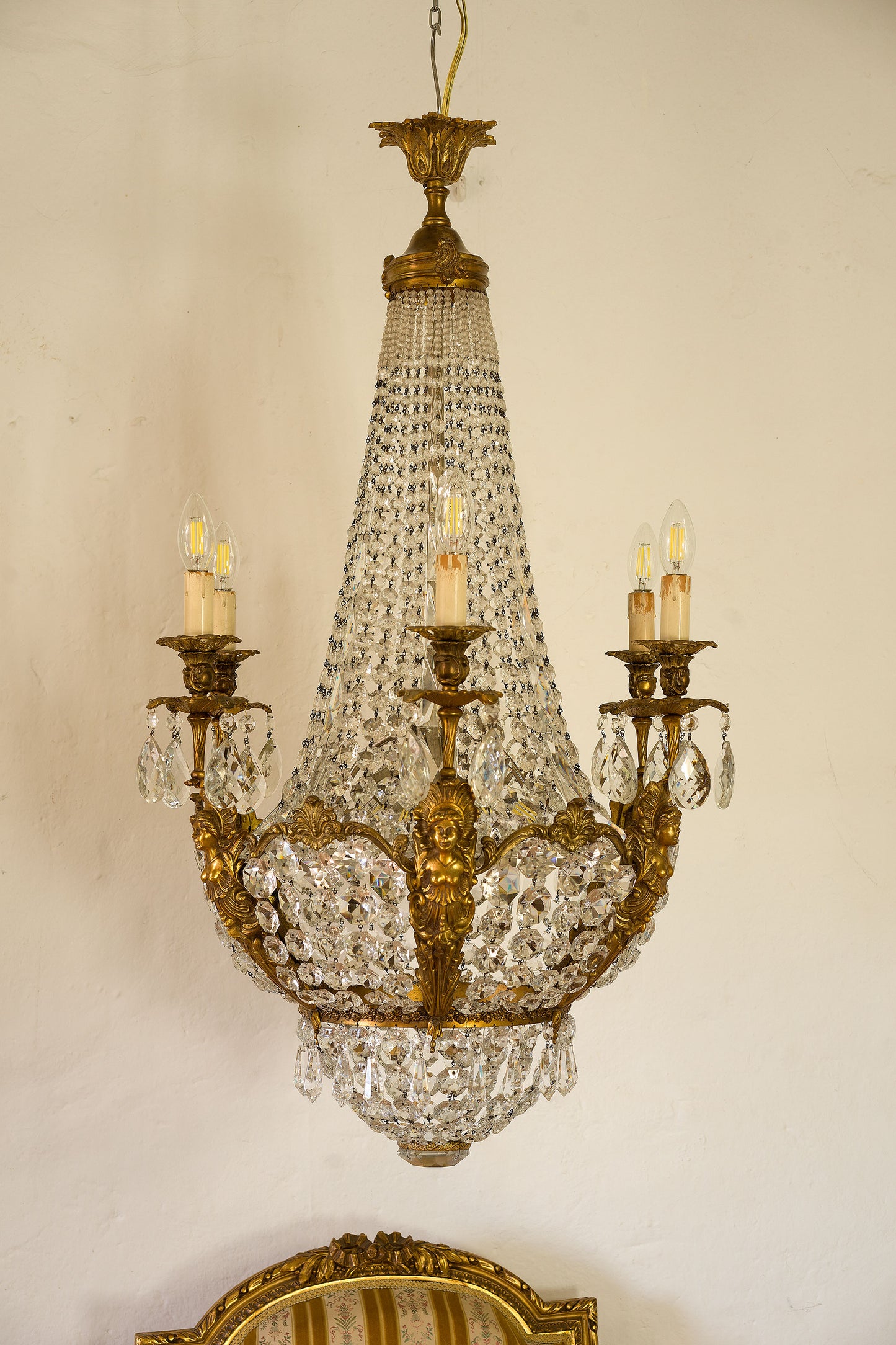 Elegante lampadario Stile impero in bronzo e cristallo-Lo Stile Italiano
