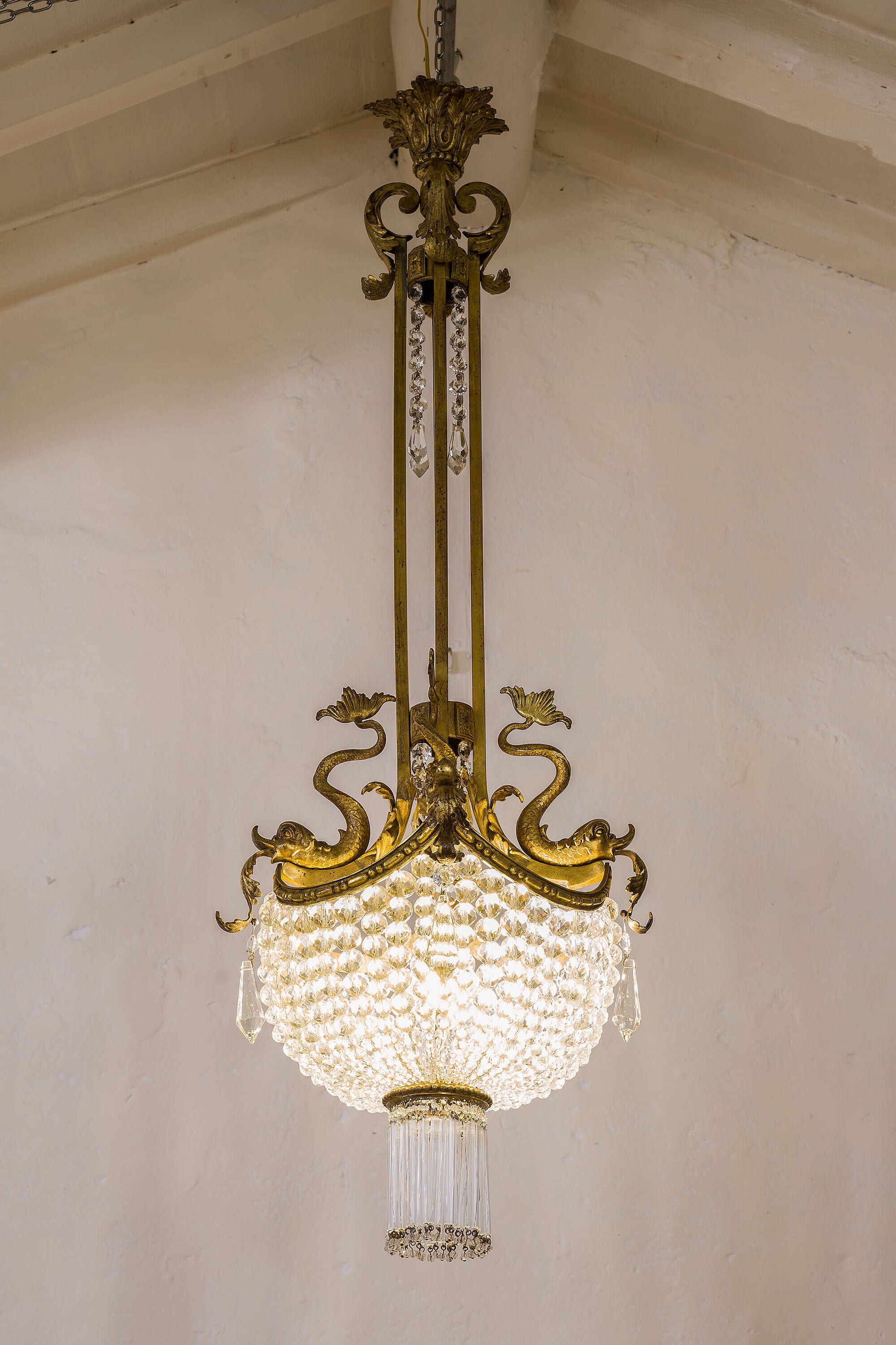 Lampadario Liberty con perle di cristallo, periodo fine 800, Belle Époque. | lo Stile Italiano
