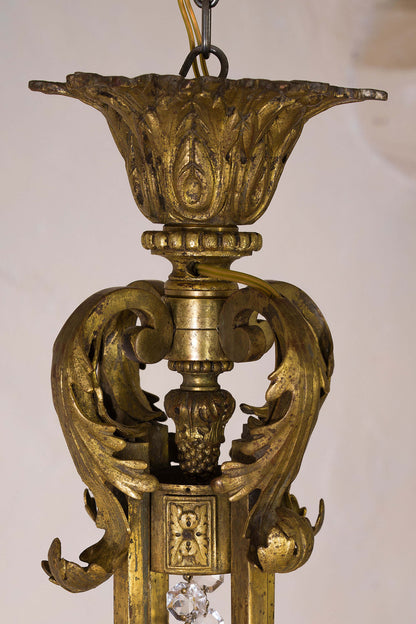 Lampadario in ottone cesellato. | lo Stile Italiano