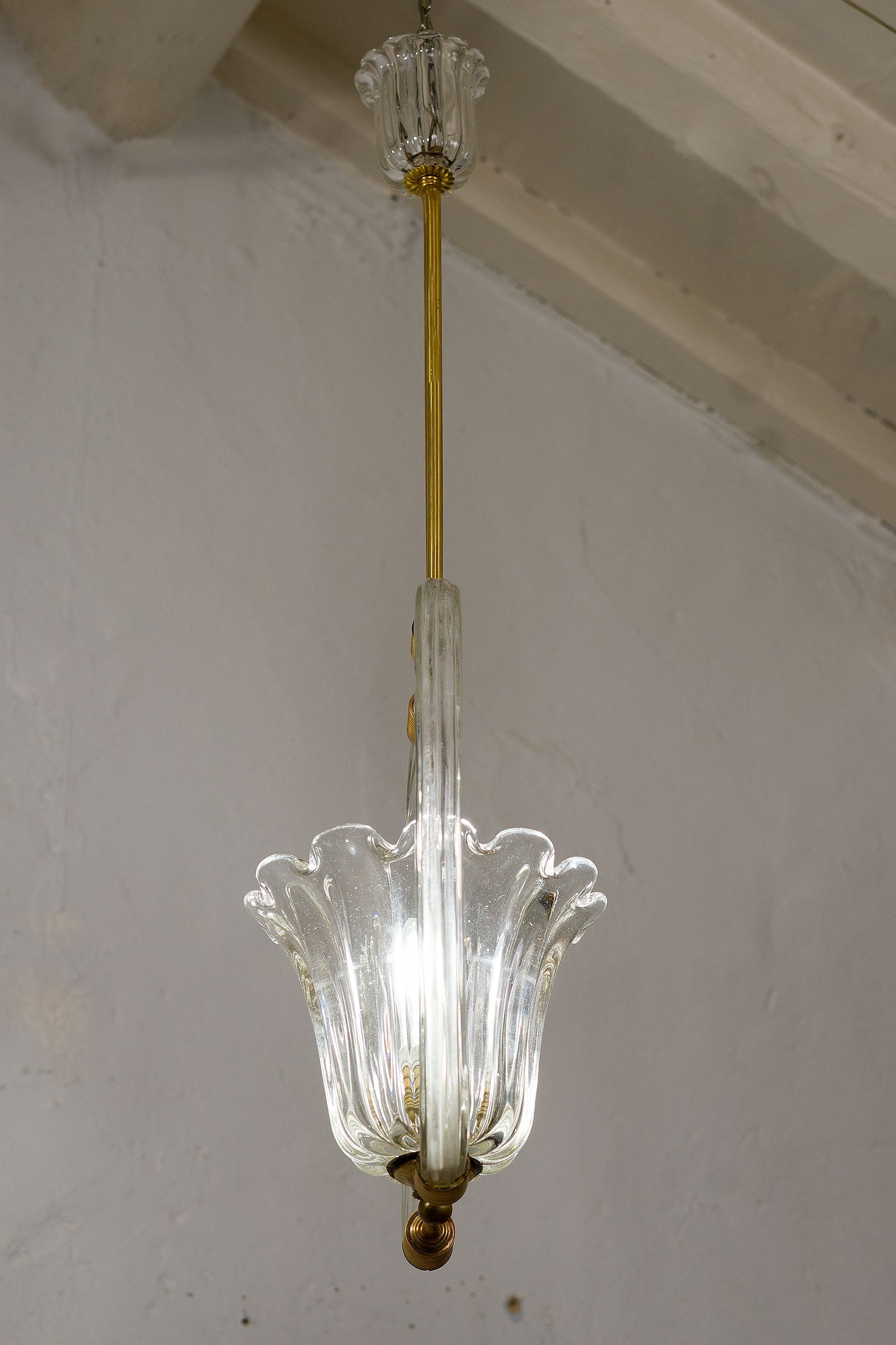 Antico lampadario Archimede Seguso, coppa centrale e struttura in ottone-Lo Stile Italiano