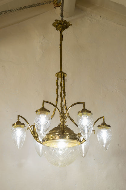 Lampadario Art Nouveau risalente a i primi anni 900 periodo della Belle Epoque.-Lo Stile Italiano
