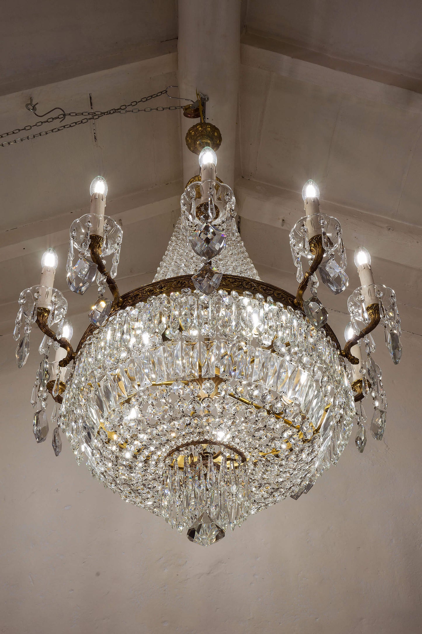 importante lampadario da salotto moderno e classico | Lo Stile Italiano