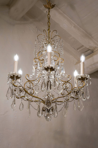 lampadario Fiorentino in ferro battuto e gocce di cristallo. - Lo Stile Italiano