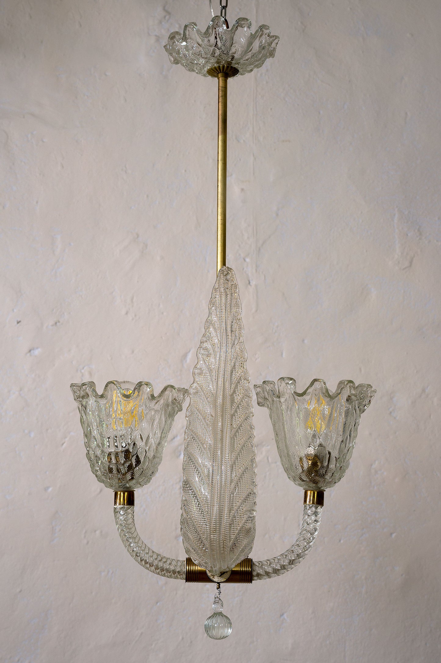 Lampadario in vetro di Murano Art Deco anni '30, con 2 coppe e 2 foglie.-Lo Stile Italiano
