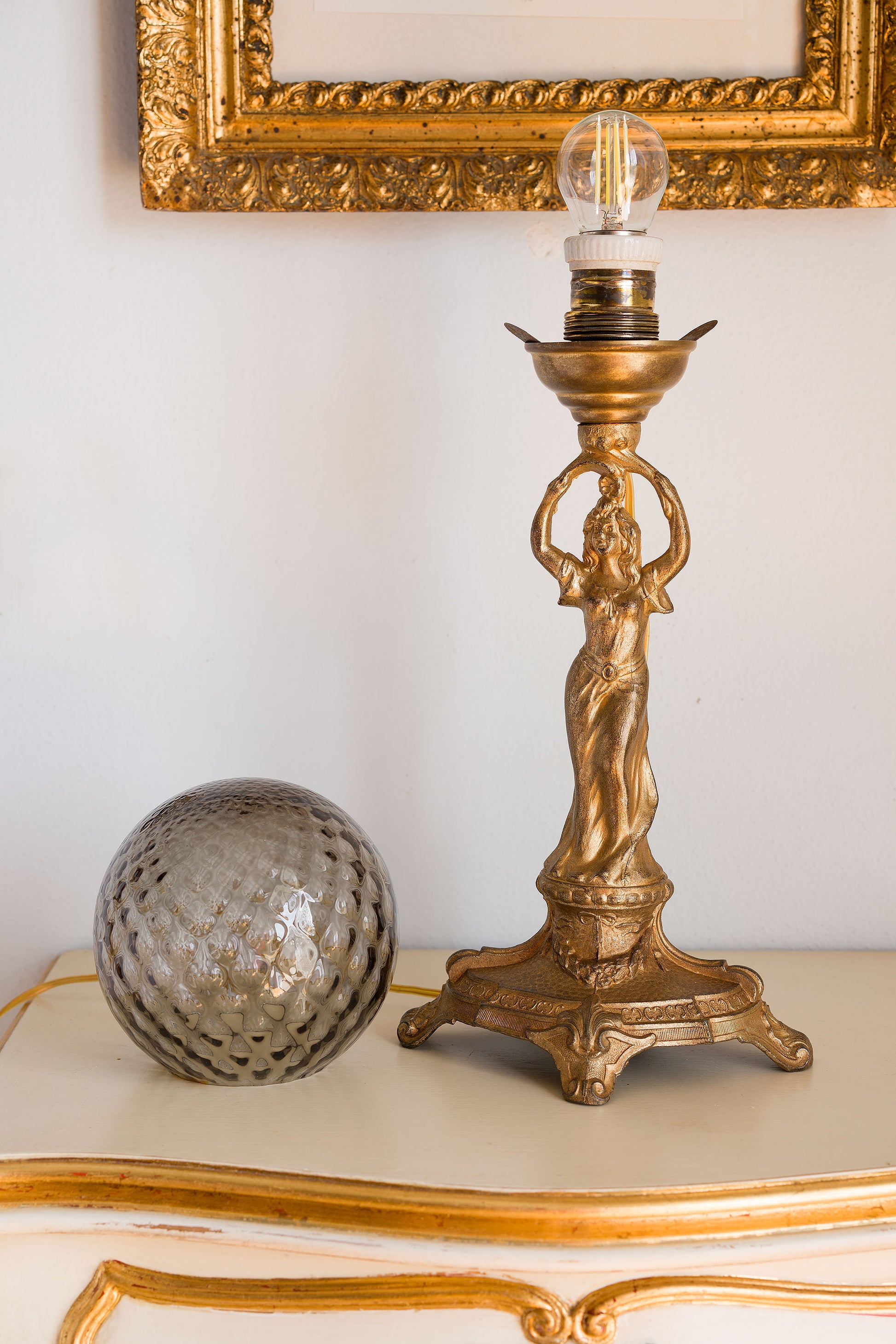 Lampada da tavolo antica Art Nouveau, periodo 1910.-Lo Stile Italiano